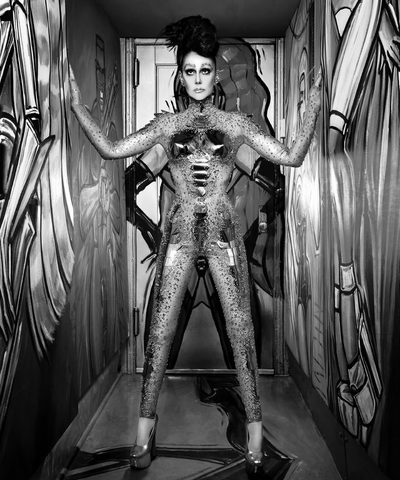 2025 Susanne Bartsch