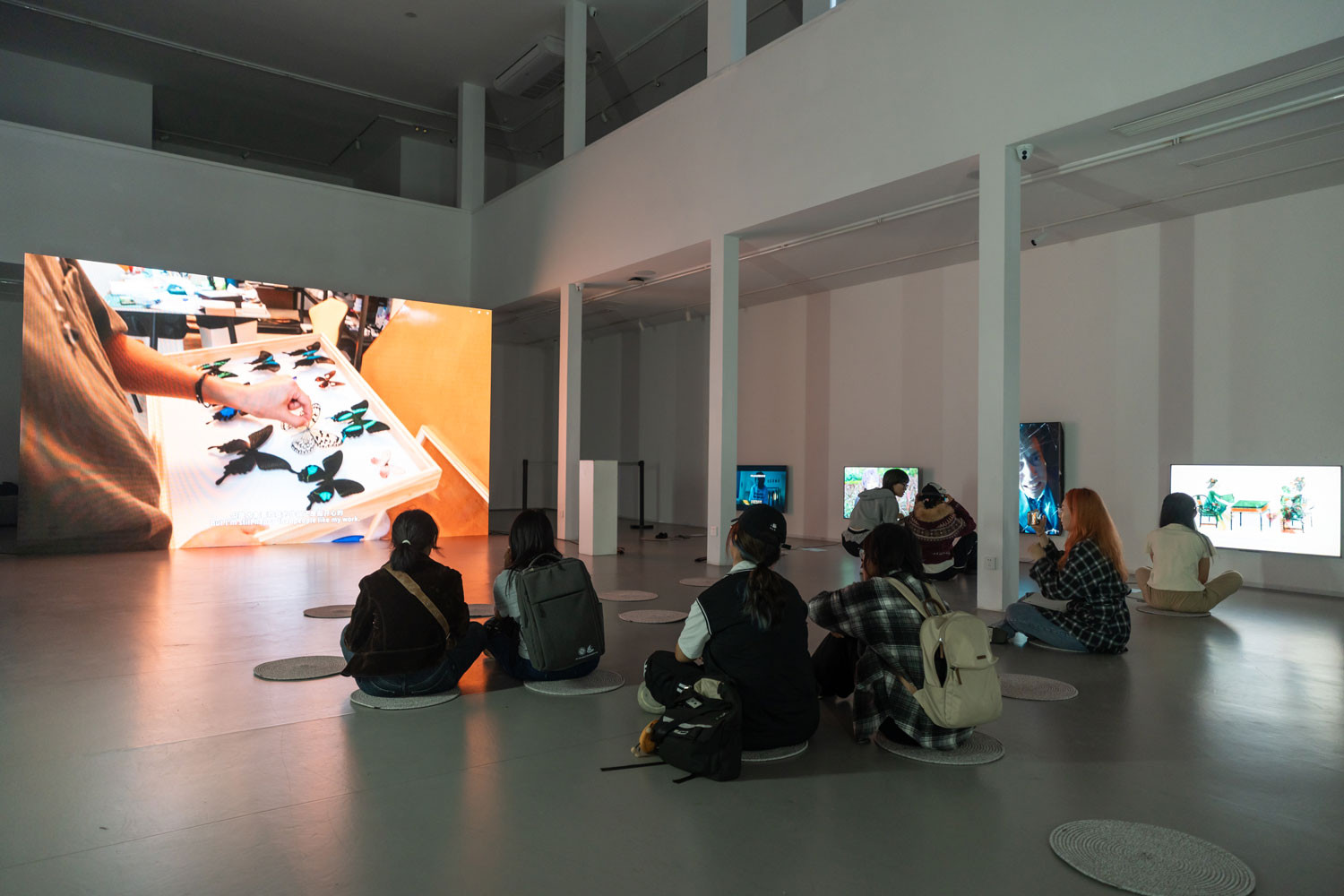 Ausstellungseröffnung «Affect, Agency and Attention: Audiovisual Narratives Sharing ZHdK/ICI». © ICI.