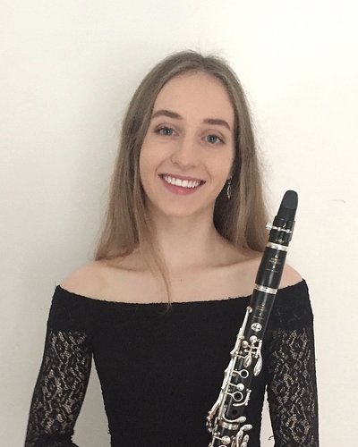 Yasmine Urquhart