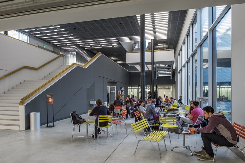 Dekoratives Bild Toni Campus