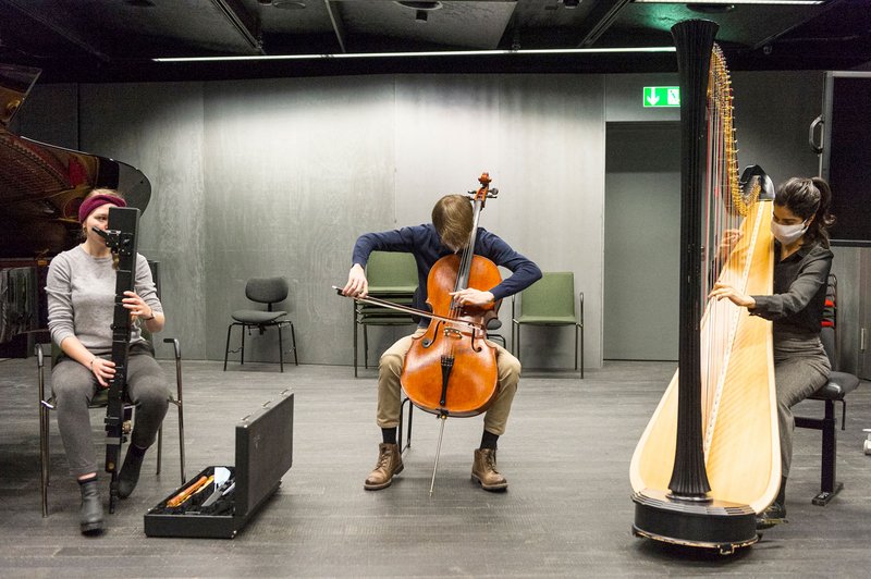 Bild: Drei Musizierende