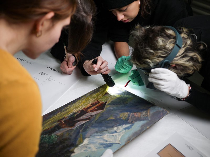 Art Production and Handling