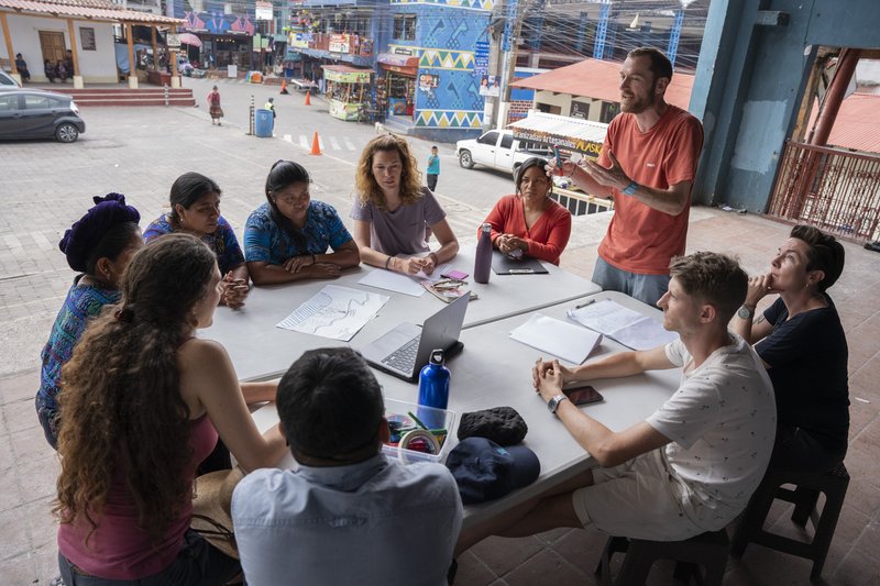 [Translate to English:] Studienreise Guatemala 2023