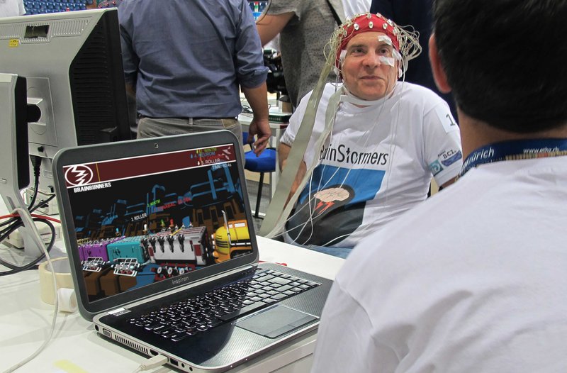 Computerspiel «Brain Runners» beim Cybathlon 2016 