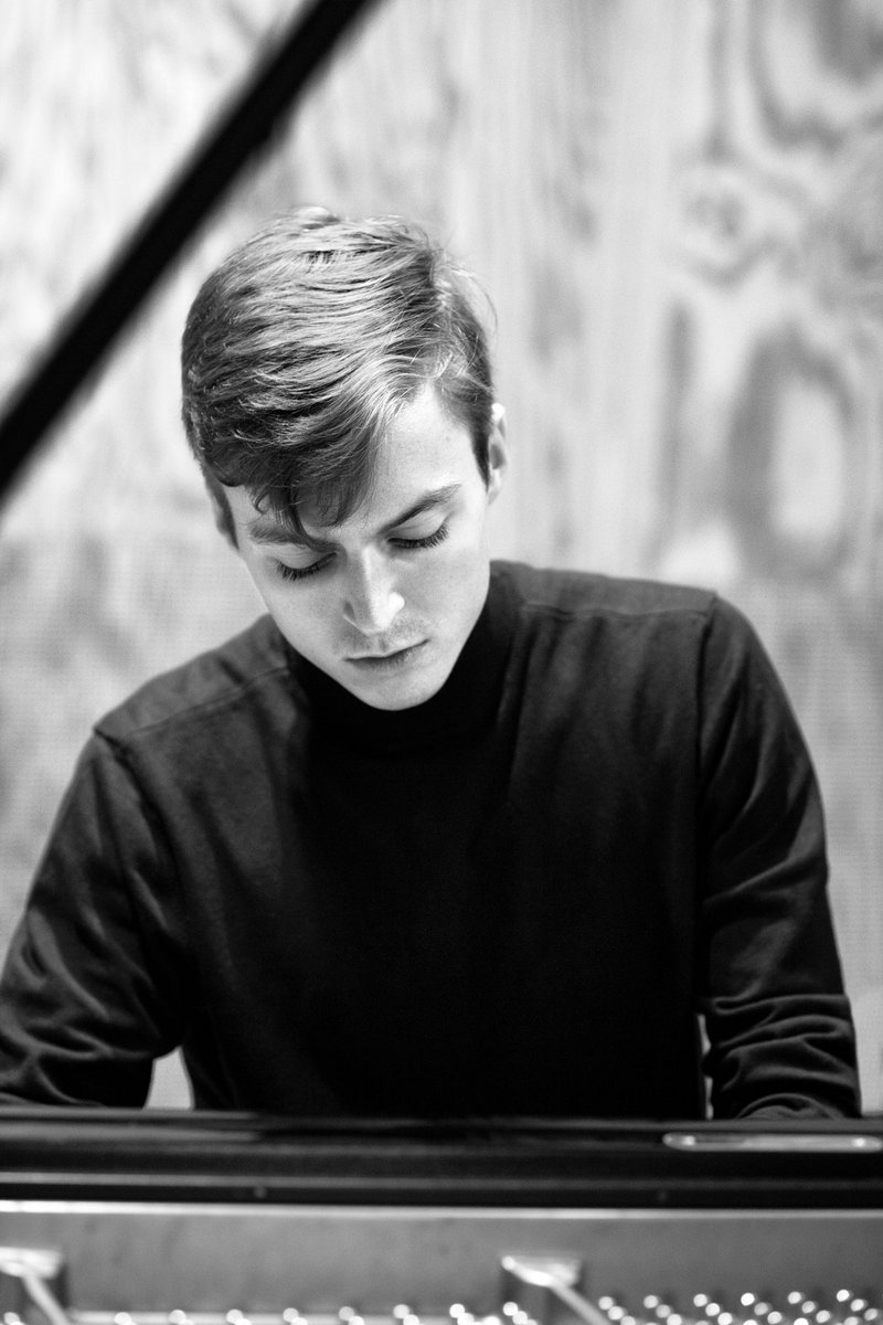 Portrait: Carter Muller. Photo: Regula Bearth