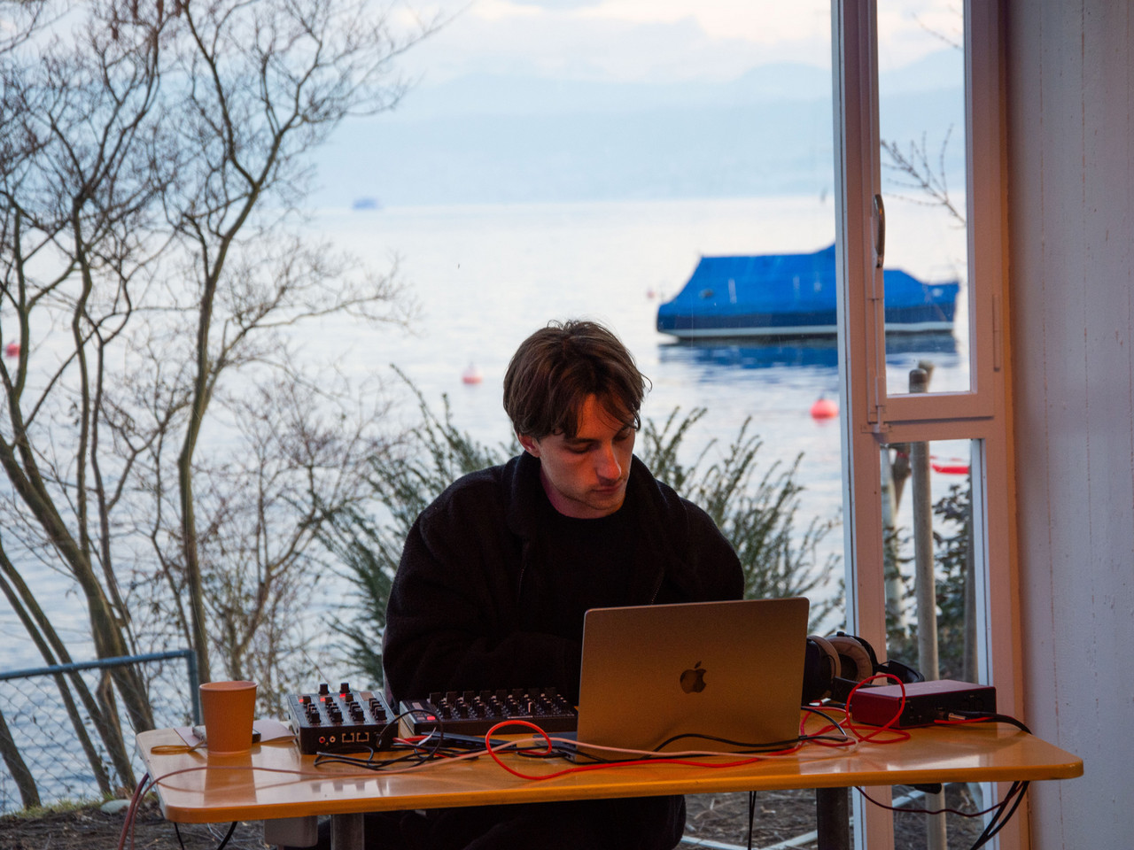 Sea Signals Lake Noise Konzert