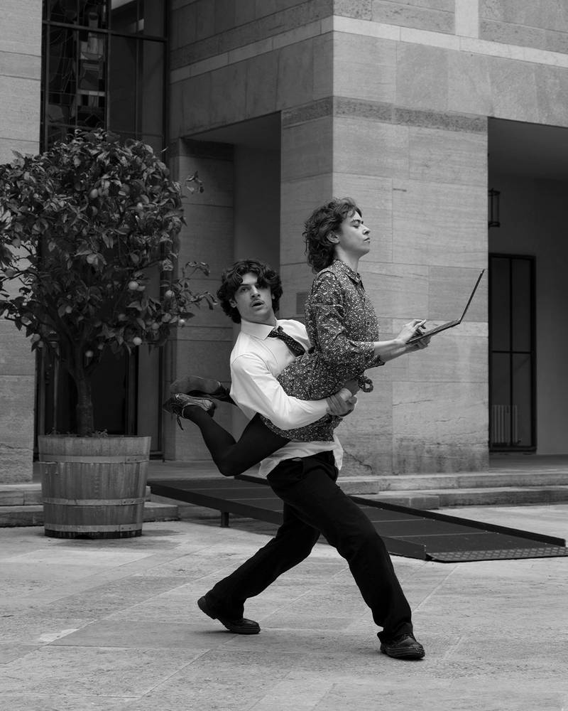 LAPTOP PEACE WITH OBLIQUE CASUALTY 2025 Performance, mit Alessandro Schneiter  OBLIQUELY YOURS 2025 Video/Audio, 3’30’’ mit Tomás Bashe Fernández de Gamboa  Fotocredit: ACT Basel, Kunstmuseum Basel, 2025, Finn Curry