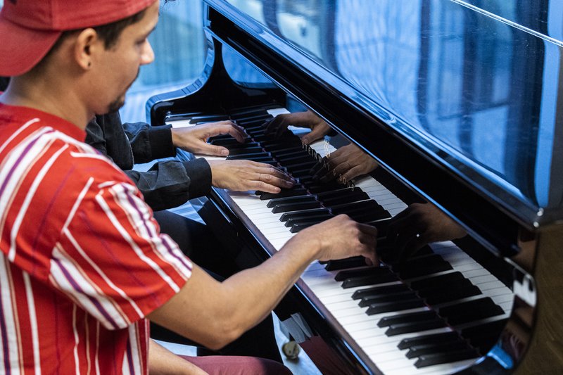 [Translate to English:] Klinische Musiktherapie