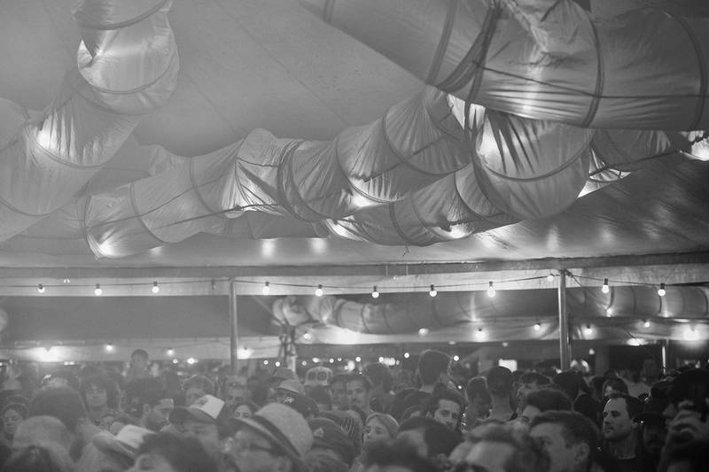 Zwischen Kunst, Pop und Performance