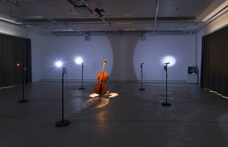 Alvin Lucier, Directions of Sounds from the Bridge, 1978
