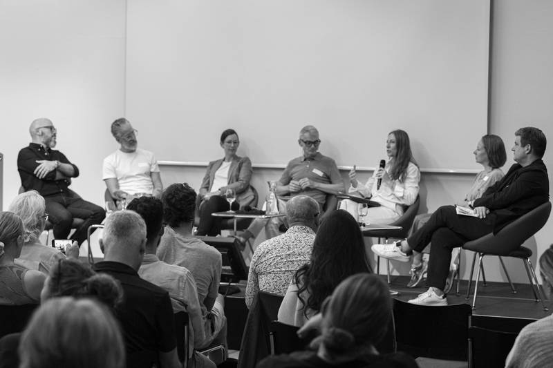 CEF 24 – Discussion Panel – Rodrigo Esmela, Daniel Jörg, Anna Roth, Christoph Weckerle, Xanthi Skoulariki, Gabriela Devaud, Simon Grand, Photo: Johannes Dietschi, © ZCCE
