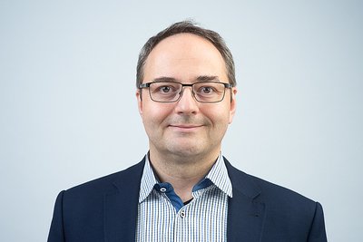 Dr. Stephan Klarer