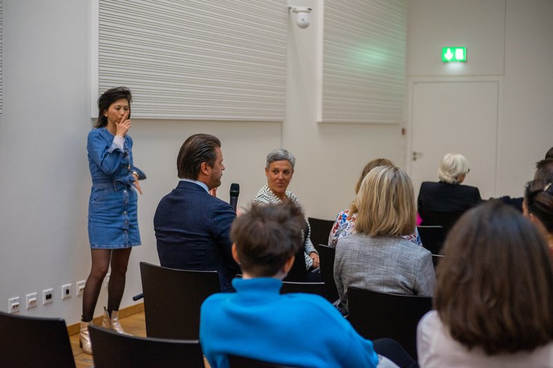 Vortrag Antoinette Weibel