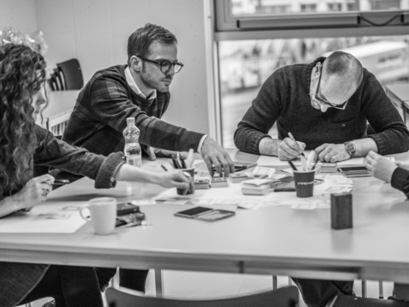 Teilnehmende im CAS Facilitating Innovation