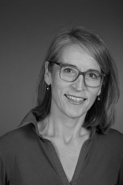 Prof. Nicole Kind