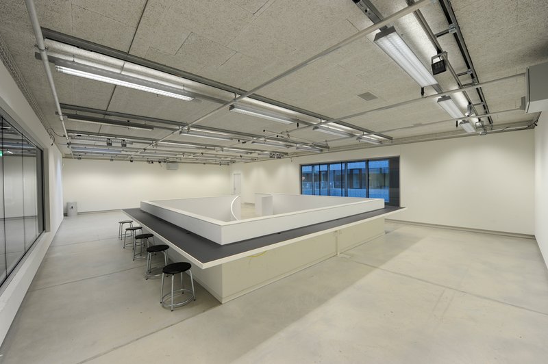 Gallery (2)
