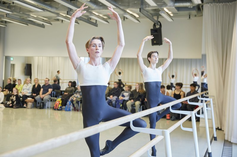 Tag der Offenen Tür, 2022. Tanz Akademie Zürich. Photo © Djamila Grossman