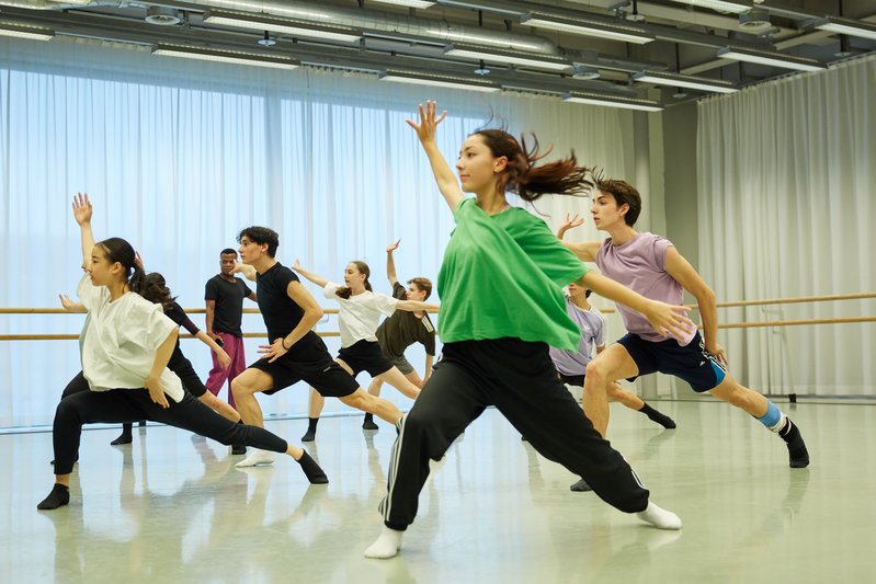 Tag der Offenen Tür, 2022. Tanz Akademie Zürich. Photo © Djamila Grossman