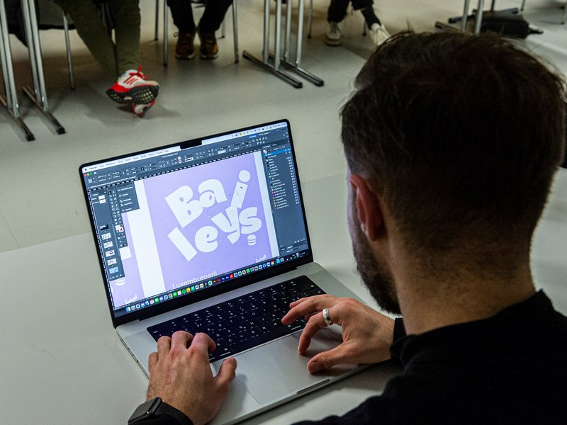 [Translate to English:] CAS Type and Brand Projektarbeit PHegemann