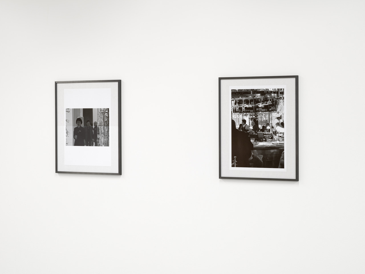 SELFRIDGES 9 2024 Fotodruck 41 x 51 cm  SELFRIDGES 2 2024 Fotodruck 41 x 51 cm  (von links nach rechts)