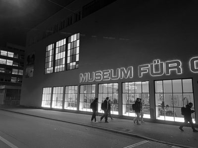 Pixelschrift "150", Ausstellungsstrasse