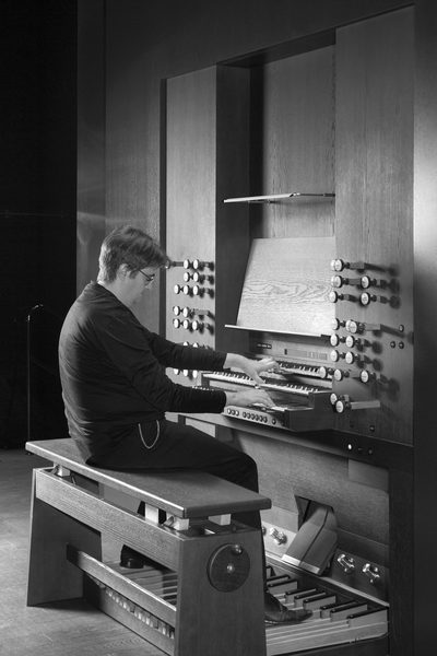 Prof. Tobias Willi