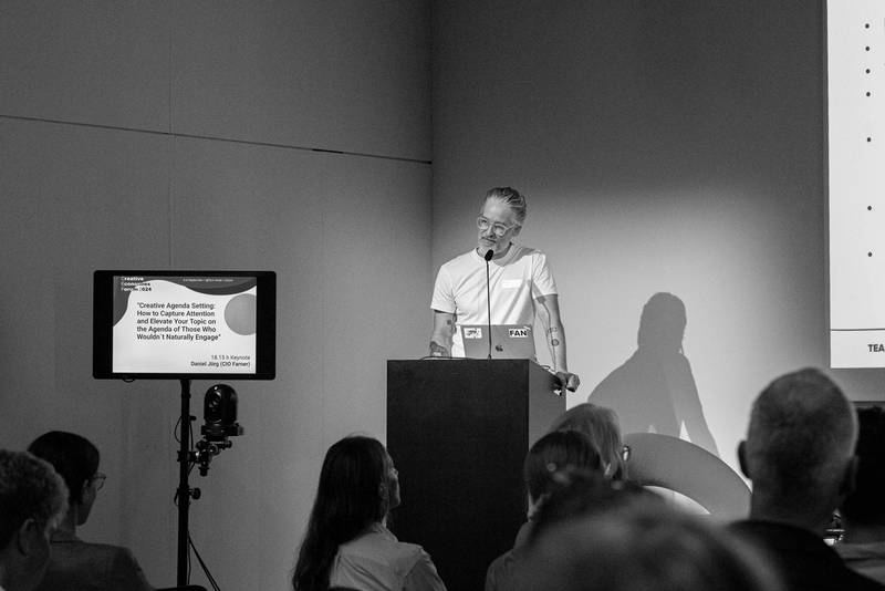 CEF 24 - Keynote «Creative Agenda Setting: How to Capture Attention and Elevate Your Topic on the Agenda of Those Who Wouldn`t Naturally Engage» Daniel Jörg, CIO Farner, Photo: Johannes Dietschi, © ZCCE