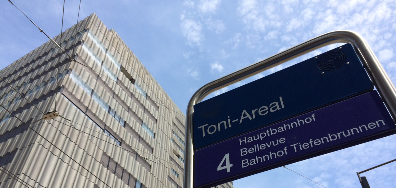 Tramhaltestelle Toni-Areal
