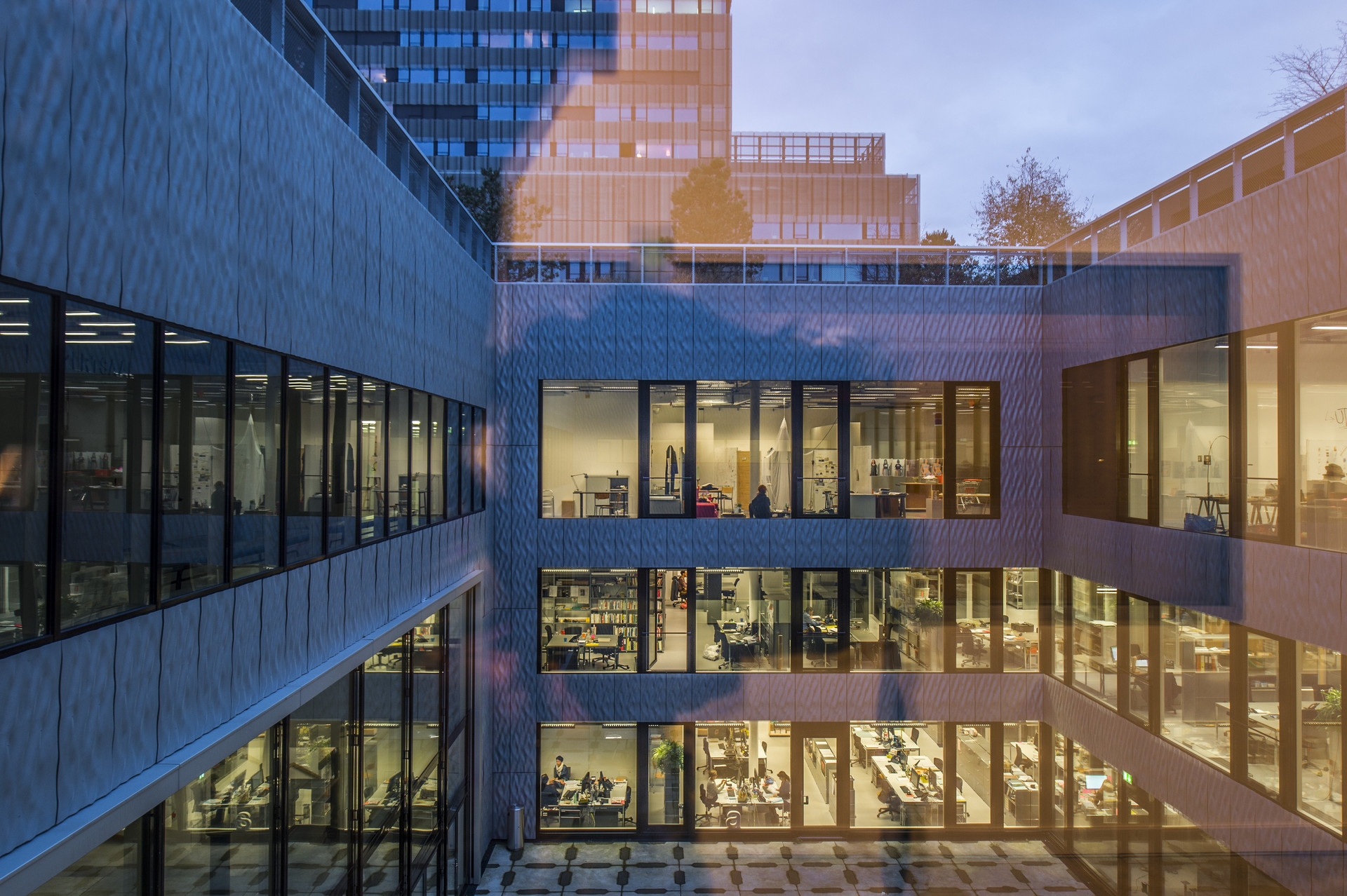 Foto: Lichthof im Toni-Areal