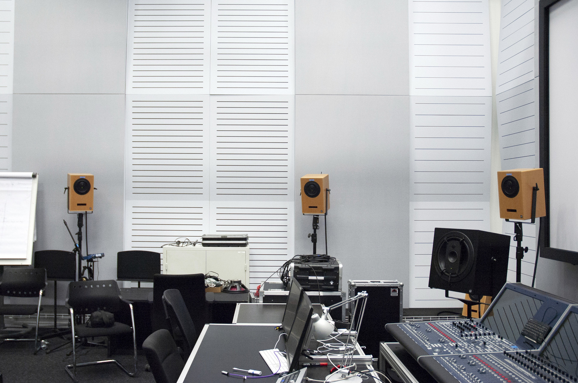 Veale Associates - Professional Sound Studio Design