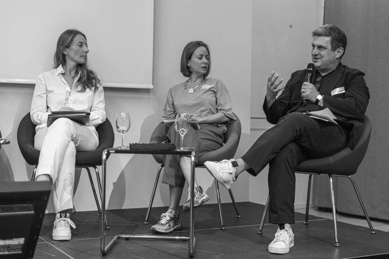 CEF 24 – Discussion Panel – CEF 24 - Podiumsdiskussion – Xanthi Skoulariki, Gabriela Devaud, Simon Grand, Photo: Johannes Dietschi, © ZCCE