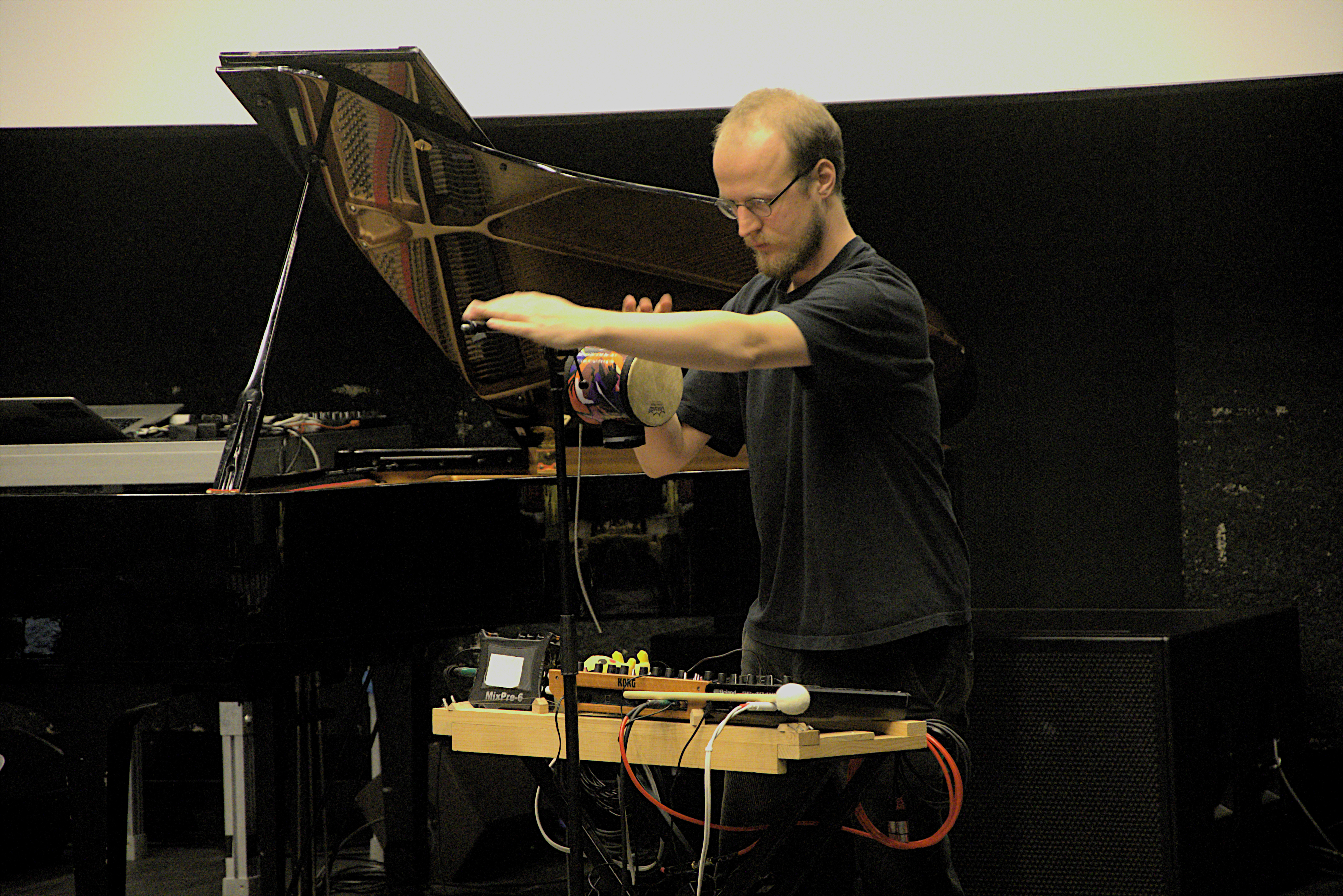 im Tonstudio (c Philippe Kocher)