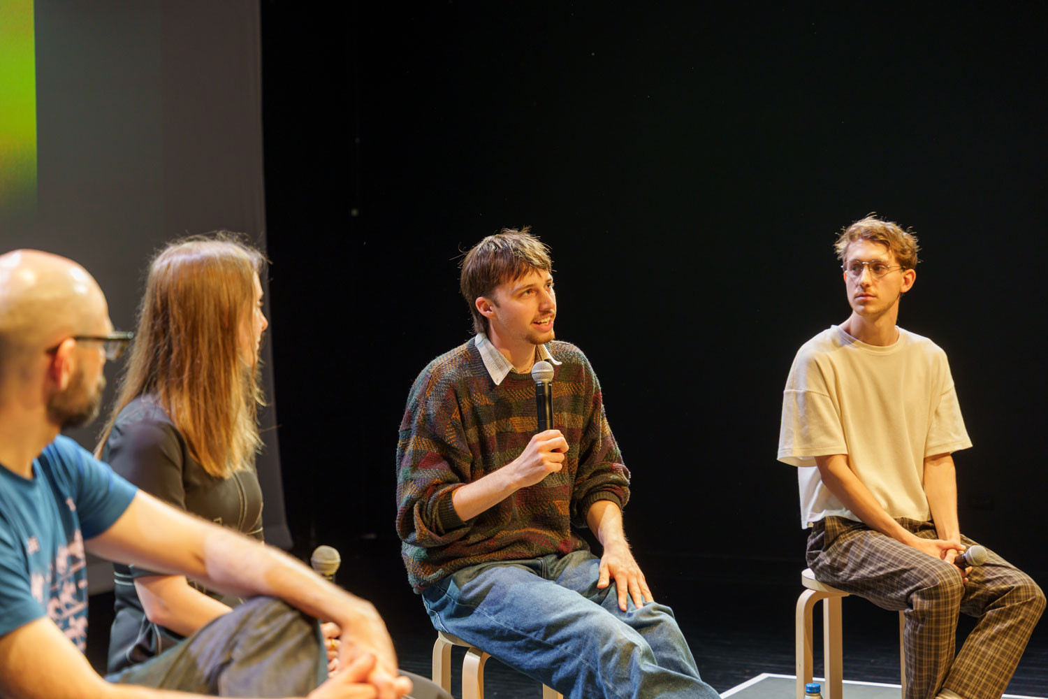 Raphael Stäger am Panel zu «Climate Storytelling through the Moving Image». © Swissnex.