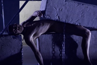 Collapse in 5 Acts: there is porn of it Collapse in 5 Acts: there is porn of it