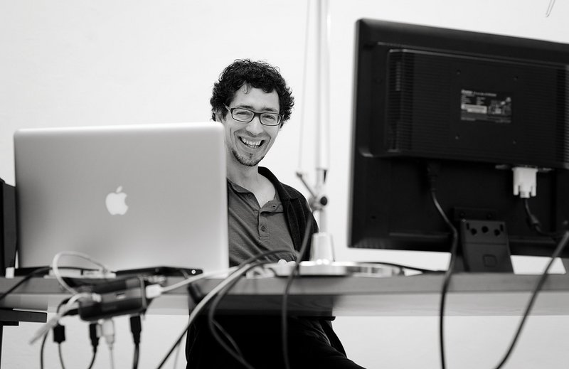(c) Tobias Bohm