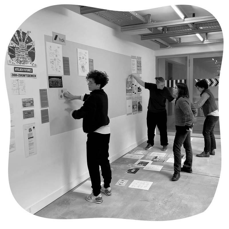 [Translate to English:] Atelier Futures 1 (2022): Zukunftswand