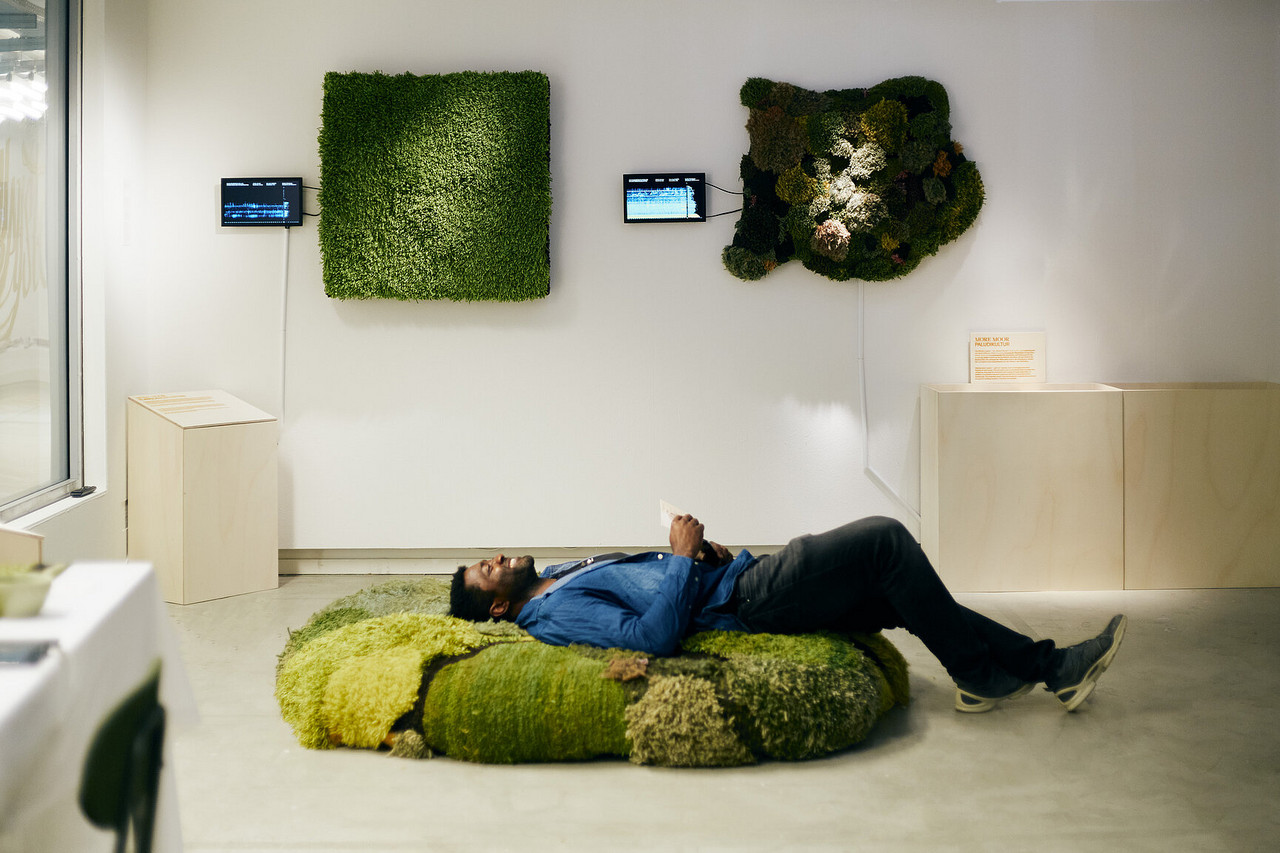 «More Moore» during the ZHdK diploma exhibition 2024.