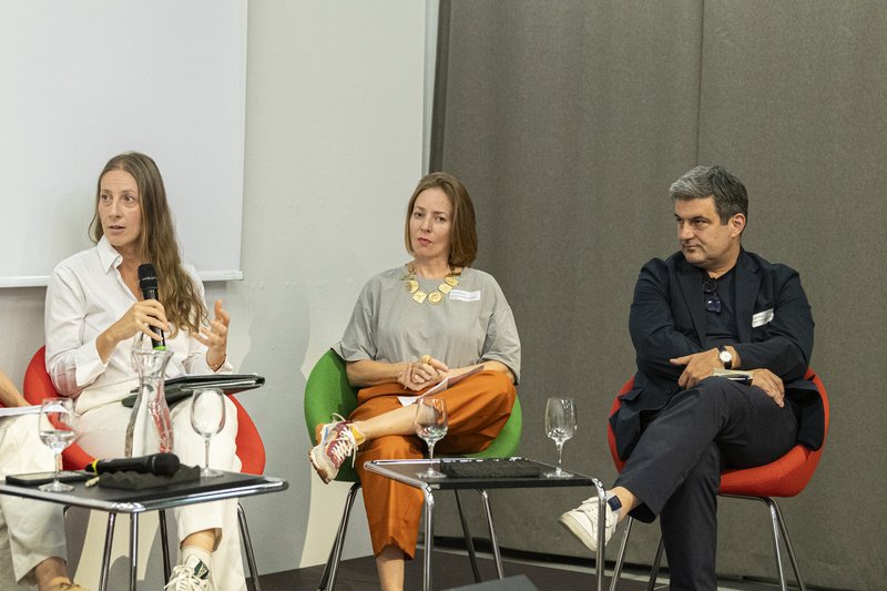 CEF 24 – Discussion Panel – Xanthi Skoulariki, Gabriela Devaud, Simon Grand, Photo: Johannes Dietschi, © ZCCE