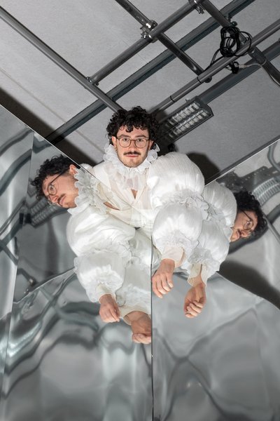 Bachelor student Loris Truninger