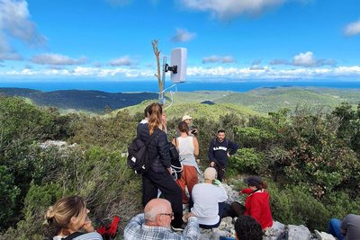 on/off: heliophilic spaces on/off: heliophilic spaces