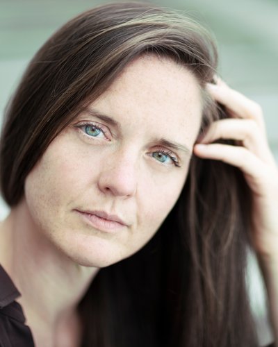 Prof. Caroline Melzer