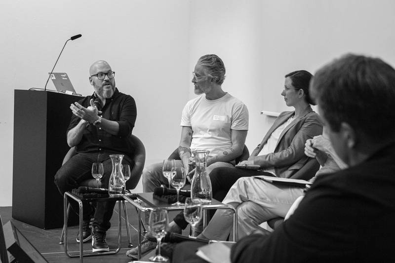 CEF 24 – Discussion Panel – Rodrigo Esmela, Daniel Jörg, Anna Roth, Christoph Weckerle, Simon Grand, Photo: Johannes Dietschi, © ZCCE