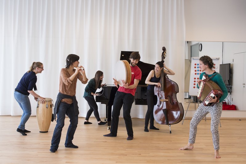 Kollektives Musizieren DAS MGA